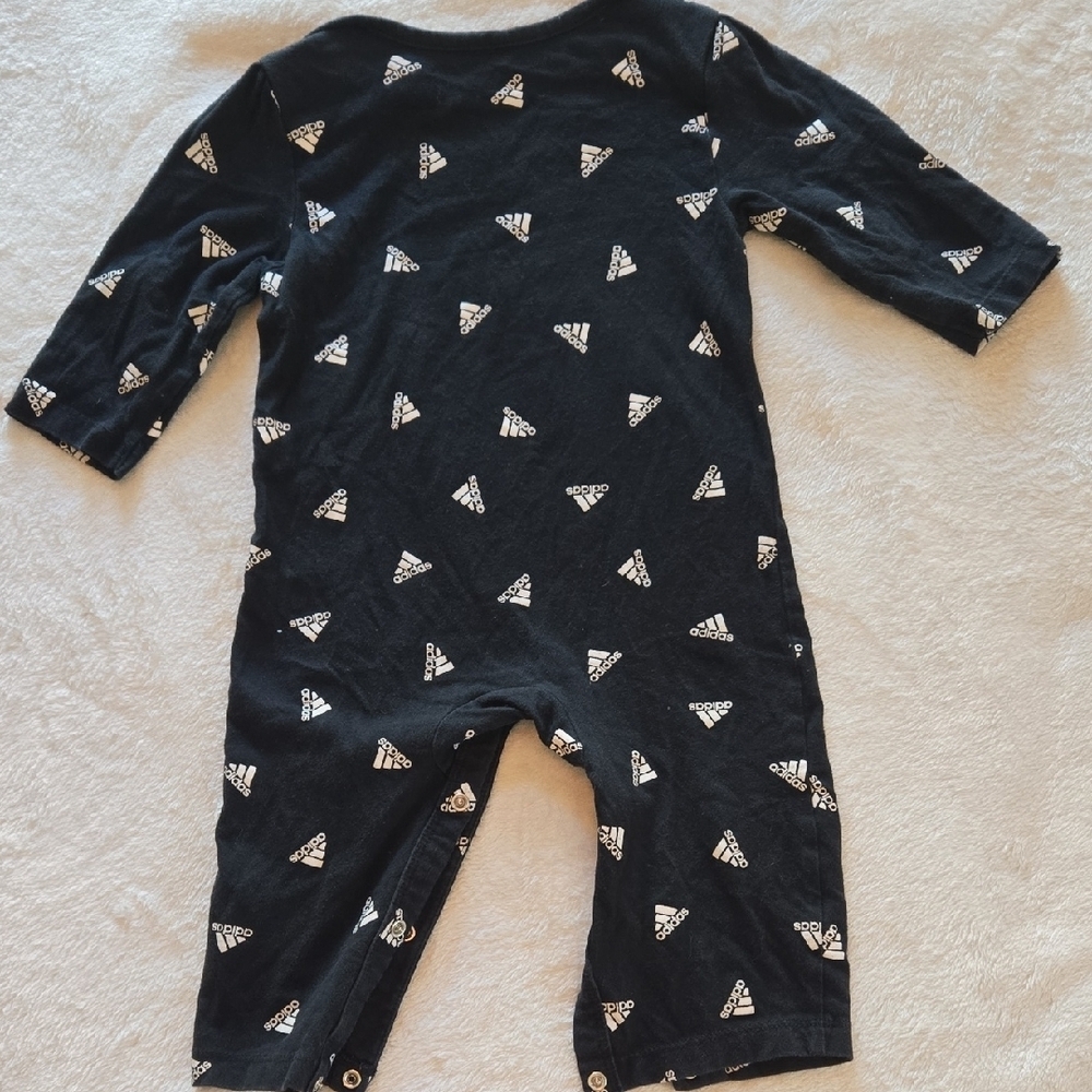 Adidas 12m B&W Old Skool Monogram Unisex Long Sleeve/Pants Onesie - Picture 4 of 7